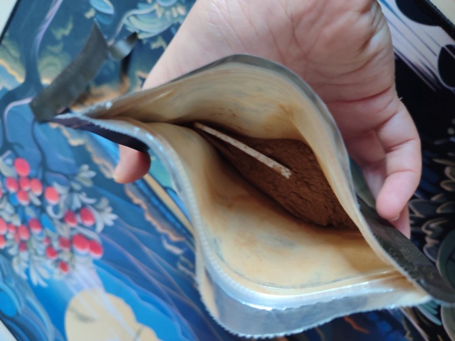 Customer photo: pouch held open
